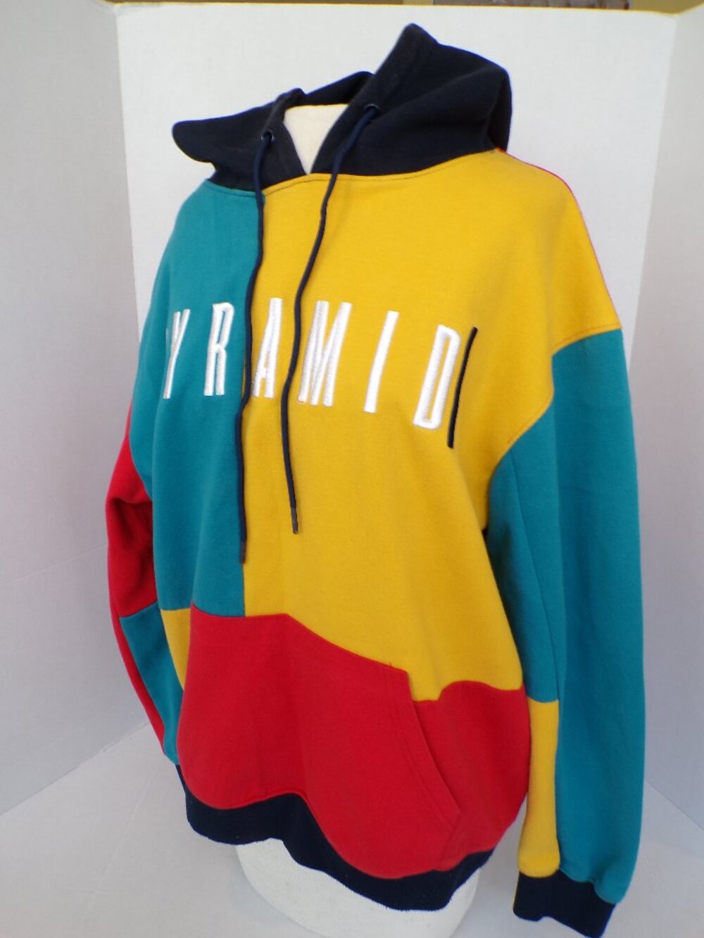 Black Pyramid Hooded Multi-Color Men's Hoodie Embroidered Sweatshirt Size XXL